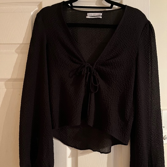 UO Cinnamon Tie-Front Balloon Sleeve Blouse - Picture 3 of 6